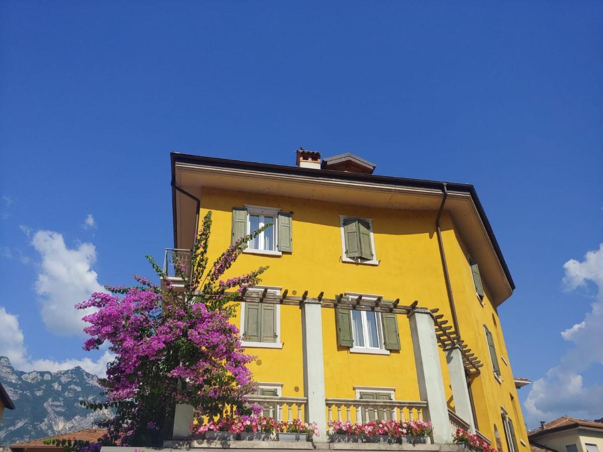 Studio Apartments Baia Azzurra 7 Torbole Sul Garda ภายนอก รูปภาพ
