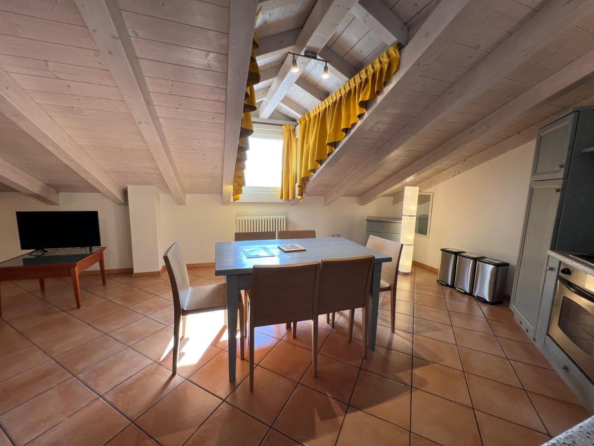 Studio Apartments Baia Azzurra 7 Torbole Sul Garda ภายนอก รูปภาพ